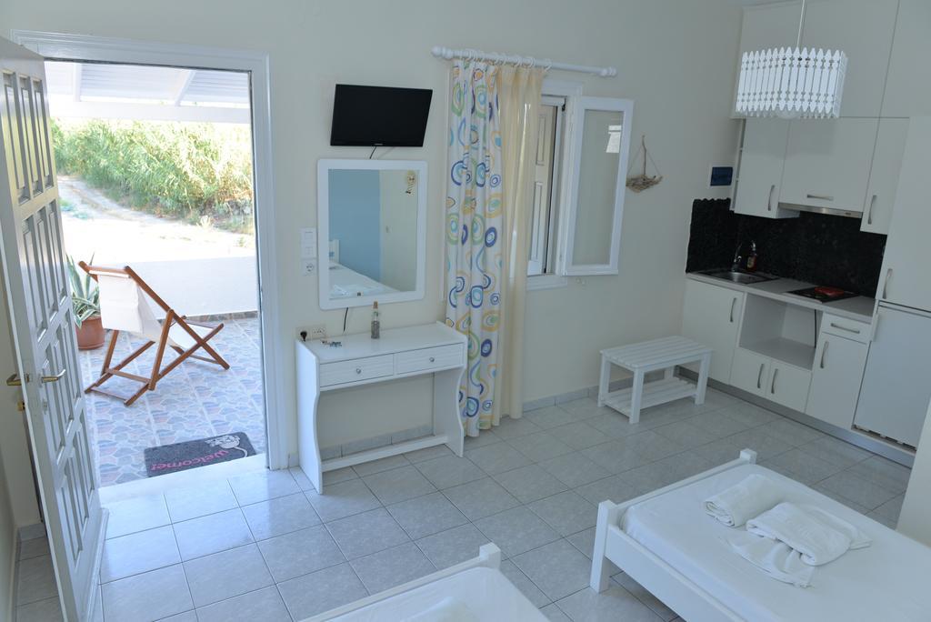Kalimera Studios Pollonia Buitenkant foto